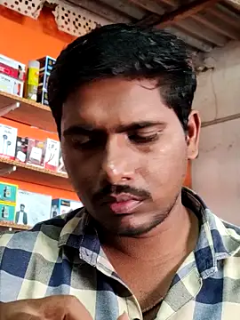 Snapshot of Markroco696 chatting on October 15, 3:28 am Markroco696 online show from October 15, 3:28 am