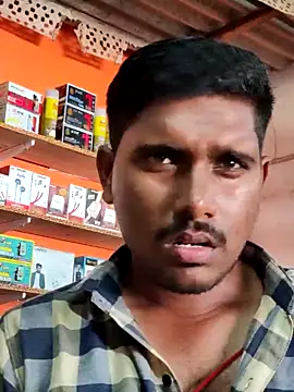 Snapshot of Markroco696 chatting on October 31, 9:10 am Markroco696 online show from October 31, 9:10 am