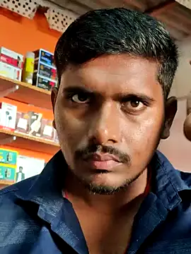 Snapshot of Markroco696 chatting on November 6, 2:45 am Markroco696 online show from November 6, 2:45 am