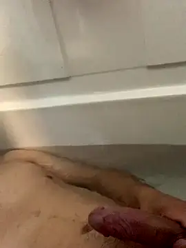 Snapshot of DanBfl chatting on October 3, 8:39 pm DanBfl online show from October 3, 8:39 pm