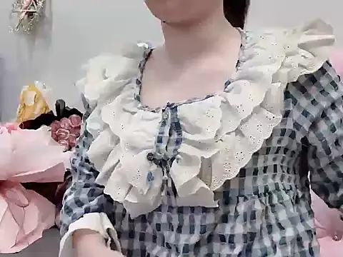 Snapshot of Stella-869 chatting on October 22, 10:37 am Stella-869 online show from October 22, 10:37 am
