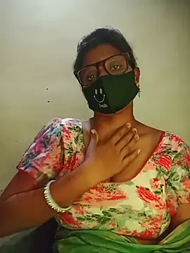 Snapshot of Mohini_Josh069 chatting on July 7, 7:34 am Mohini Josh069 online show from July 7, 7:34 am