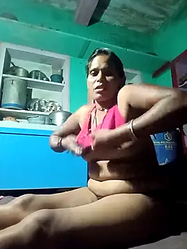 Snapshot of cute_diya_12 chatting on October 18, 2:29 pm cute diya 12 online show from October 18, 2:29 pm