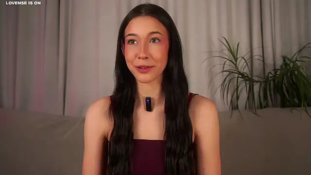 Snapshot of EviaRabasca chatting on November 24, 11:21 am EviaRabasca online show from November 24, 11:21 am