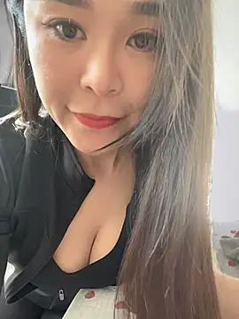 Snapshot of penny996 chatting on November 18, 2:28 am penny996 online show from November 18, 2:28 am