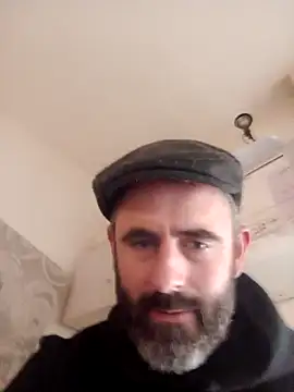 Snapshot of whatYwantMorrre chatting on November 17, 10:32 am whatYwantMorrre online show from November 17, 10:32 am