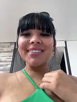 BrendaCrean online show from February 12, 5:48 pm