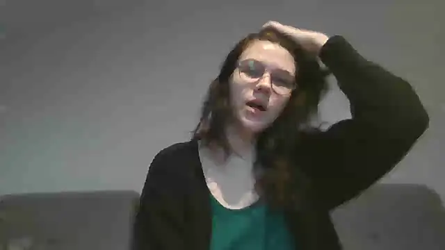 Snapshot of LaVostraDorothy chatting on December 4, 11:19 am LaVostraDorothy online show from December 4, 11:19 am