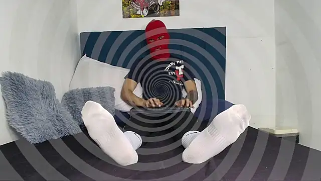 Snapshot of Warmteam777 chatting on November 16, 3:39 pm Warmteam777 online show from November 16, 3:39 pm