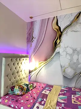 Lucy Milf 474 online show from September 19, 12:06 pm