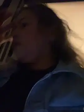 Lucy Milf 474 online show from December 18, 11:38 am