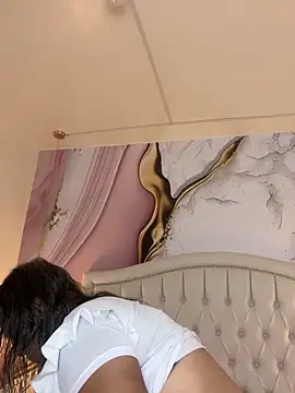 Lucy Milf 474 online show from May 1, 11:59 am