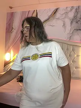 Lucy Milf 474 online show from June 18, 12:31 pm