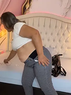 Lucy Milf 474 online show from July 1, 11:56 am