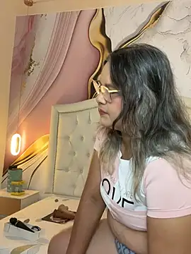 Lucy Milf 474 online show from July 17, 12:12 pm