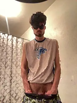 sooyunkiwi online show from March 18, 7:00 am