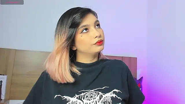 Snapshot of Akatsumi_ chatting on October 15, 9:37 pm Akatsumi online show from October 15, 9:37 pm