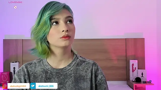 Snapshot of Akatsumi_ chatting on December 18, 12:27 am Akatsumi online show from December 18, 12:27 am