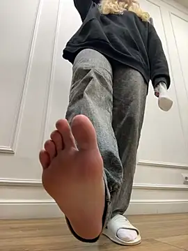 Sky Cutie online show from October 17, 4:26 am