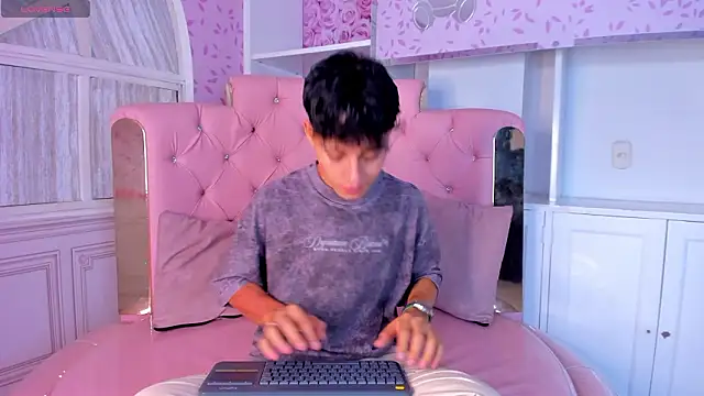 Dani rivass online show from March 11, 11:38 am