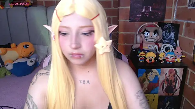  alexa19pretty  online show from July 15, 7:41 pm