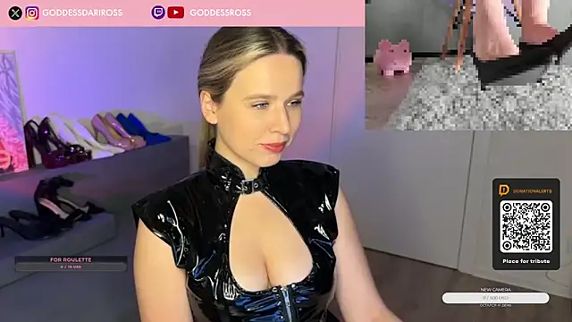 Snapshot of GoddessRoss chatting on November 20, 6:29 pm GoddessRoss online show from November 20, 6:29 pm