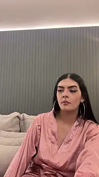 Snapshot of AliceRitter chatting on May 26, 9:44 pm AliceRitter online show from May 26, 9:44 pm