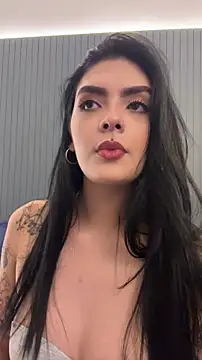 Snapshot of AliceRitter chatting on June 4, 12:27 am AliceRitter online show from June 4, 12:27 am