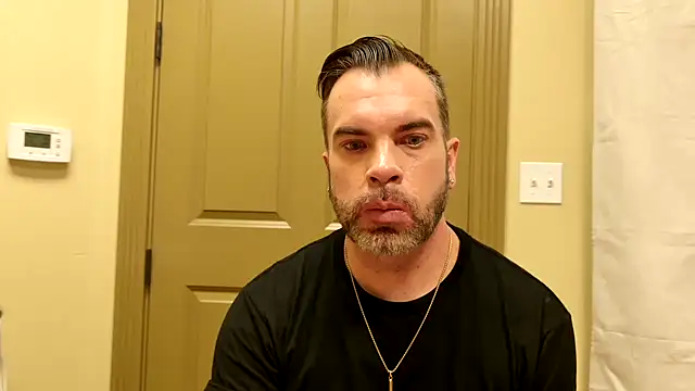 Snapshot of Ty_lerDavid chatting on December 22, 11:46 pm Ty lerDavid online show from December 22, 11:46 pm