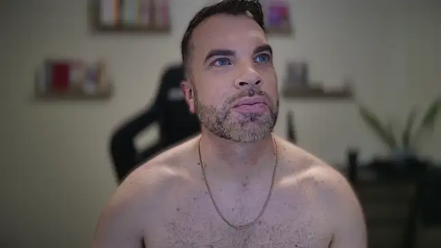 Snapshot of Ty_lerDavid chatting on February 10, 9:08 pm Ty lerDavid online show from February 10, 9:08 pm