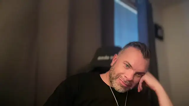 Ty lerDavid online show from May 1, 12:04 am