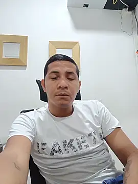 JoaoSalgado online show from May 13, 4:32 am