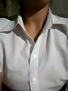 misa 00 online show from September 18, 9:39 pm