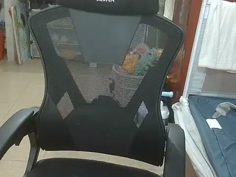 anna-sweet69 online show from March 16, 1:44 am