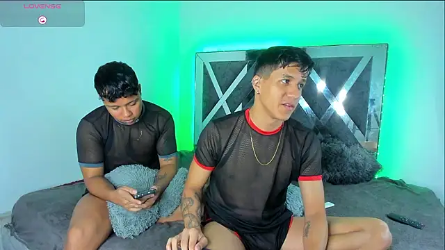 Snapshot of Robertmiller21 chatting on March 14, 11:54 pm Robertmiller21 online show from March 14, 11:54 pm