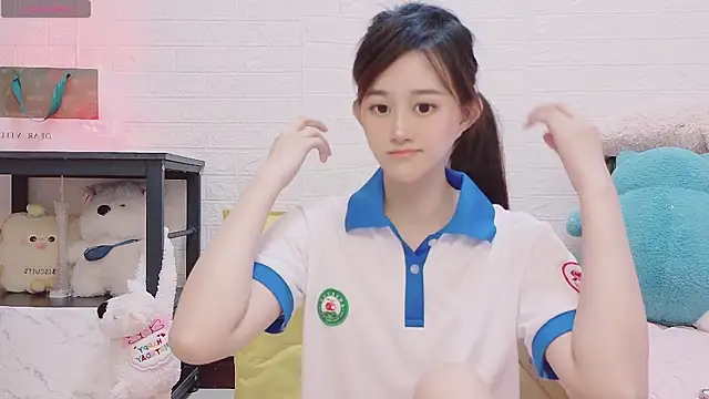 Snapshot of marina-cutegirll chatting on October 7, 3:42 pm marina-cutegirll online show from October 7, 3:42 pm