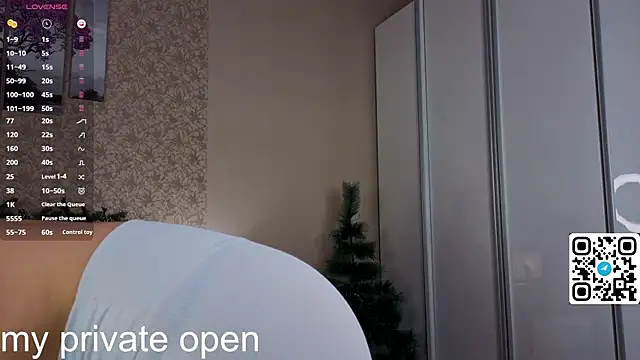 Snapshot of Brittney_Shaw chatting on December 15, 3:16 pm Brittney Shaw online show from December 15, 3:16 pm