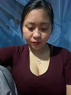 maianhcute online show from March 20, 12:26 am