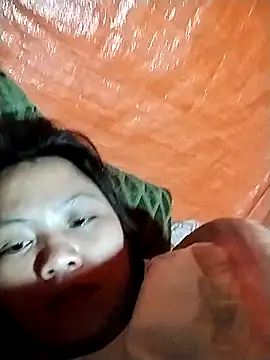 venu00 online show from November 29, 11:08 pm