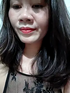 Singlemom69x online show from June 19, 1:37 pm