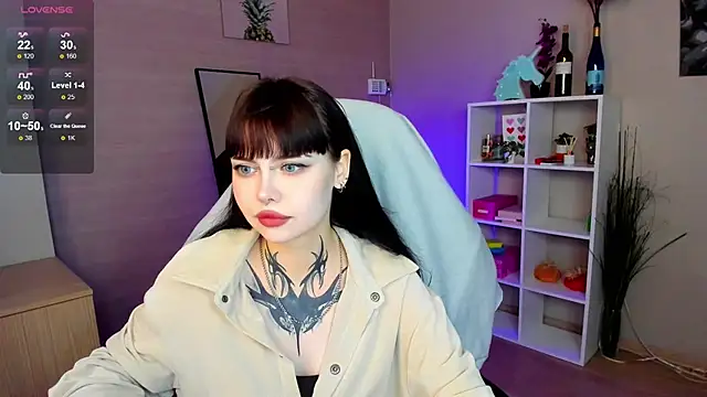 Snapshot of Morana_Batt chatting on October 1, 8:31 am Morana Batt online show from October 1, 8:31 am
