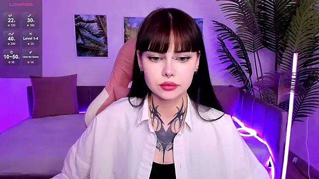 Snapshot of Morana_Batt chatting on October 2, 8:32 am Morana Batt online show from October 2, 8:32 am