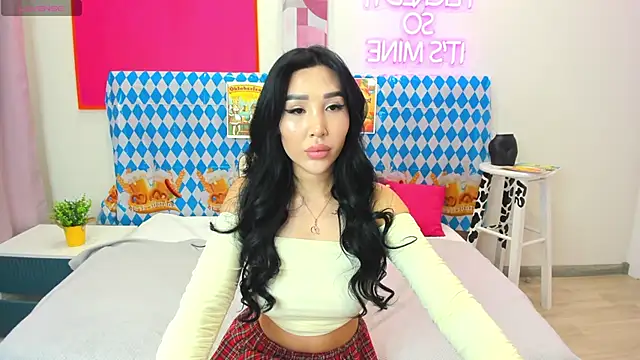 Snapshot of Jennifer_Munoz chatting on September 30, 7:35 am Jennifer Munoz online show from September 30, 7:35 am