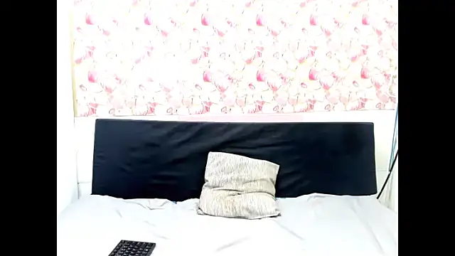 indianmystica694u online show from September 15, 11:10 am