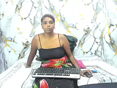 Snapshot of indianmystica694u chatting on January 19, 4:11 pm indianmystica694u online show from January 19, 4:11 pm