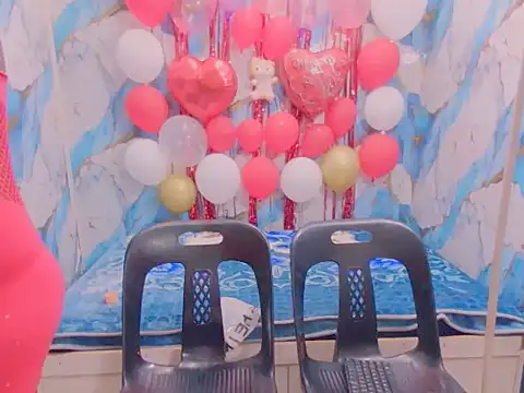 Snapshot of indianmystica694u chatting on February 13, 5:20 pm indianmystica694u online show from February 13, 5:20 pm