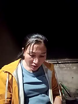 YAYAA-502 online show from November 17, 11:38 am