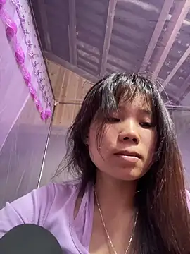 Ngoc-bbi online show from April 24, 3:03 pm