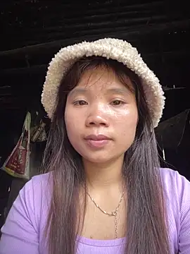 Ngoc-bbi online show from May 22, 3:35 am