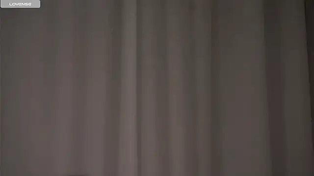 MelaniSeiver online show from December 16, 1:21 am